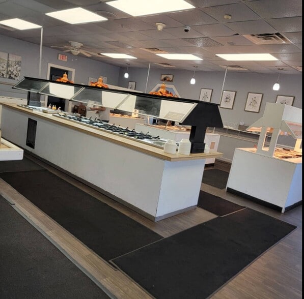 More Photos Of 306 E Carolina Ave, Clinton Restaurant For Sale