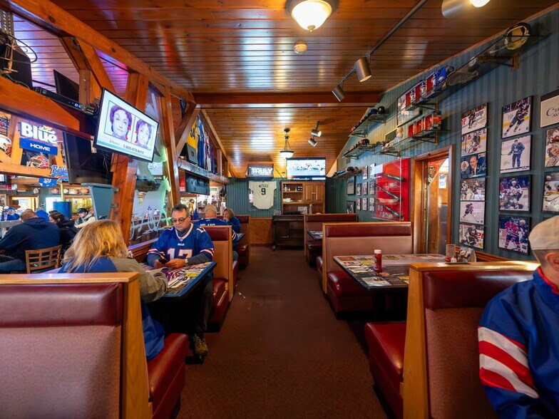 More Photos Of 4300 Abbott Rd, Orchard Park Restaurant For Sale