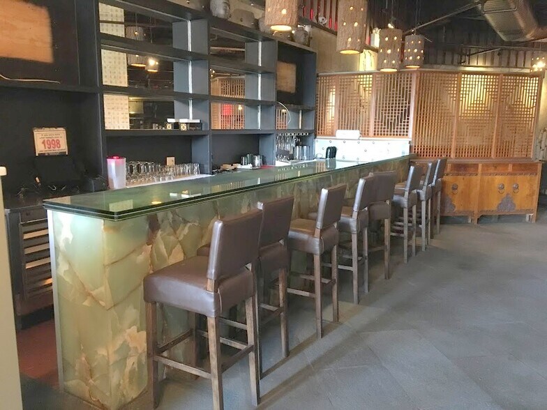 More Photos Of 960-1024 Broadway, Thornwood Unknown For Lease