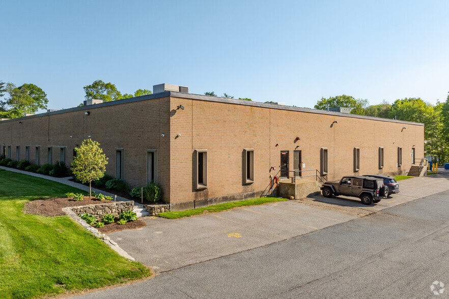 Primary Photo Of 100-106 South St, Hopkinton Light Manufacturing For Lease