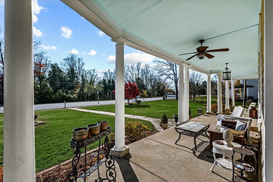 More Photos Of 115 E Broaddus Ave, Bowling Green Apartments For Sale