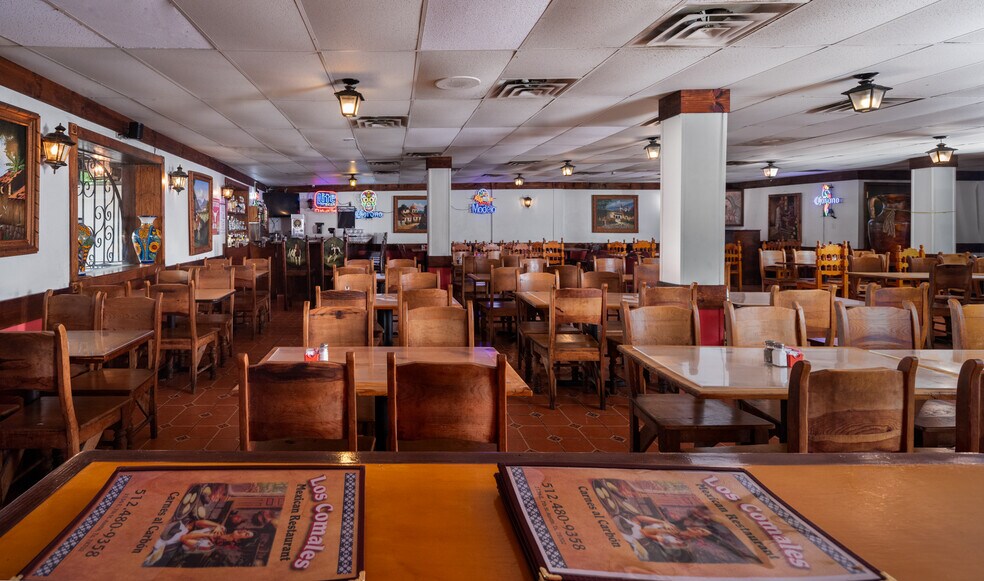 More Photos Of 2134 E 7th St, Austin Restaurant For Sale