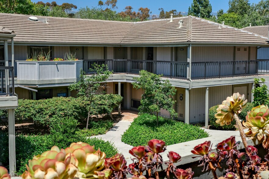 More Photos Of 5290 Overpass Rd, Goleta Loft Creative Space For Sale