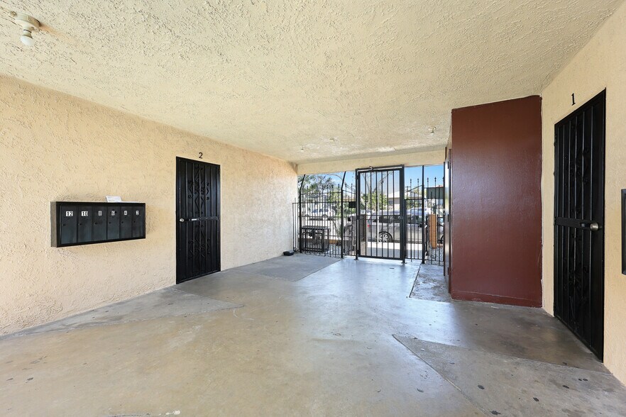 More Photos Of 6150 E Olympic Blvd, Los Angeles Apartments For Sale