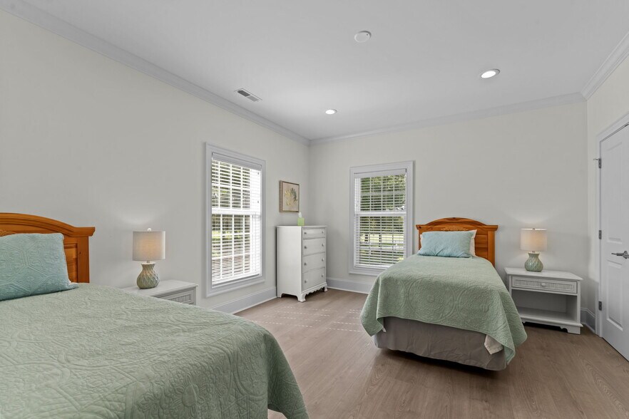 More Photos Of 220 Pungo Shores, Belhaven Lodge Meeting Hall For Sale