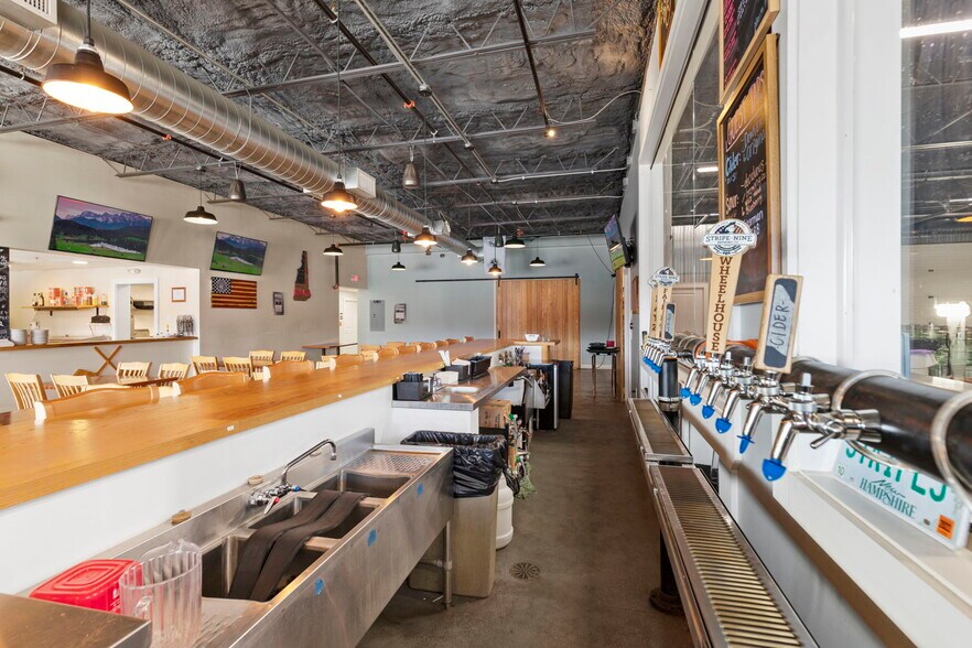 More Photos Of 1 Somersworth Plz, Somersworth Unknown For Sale