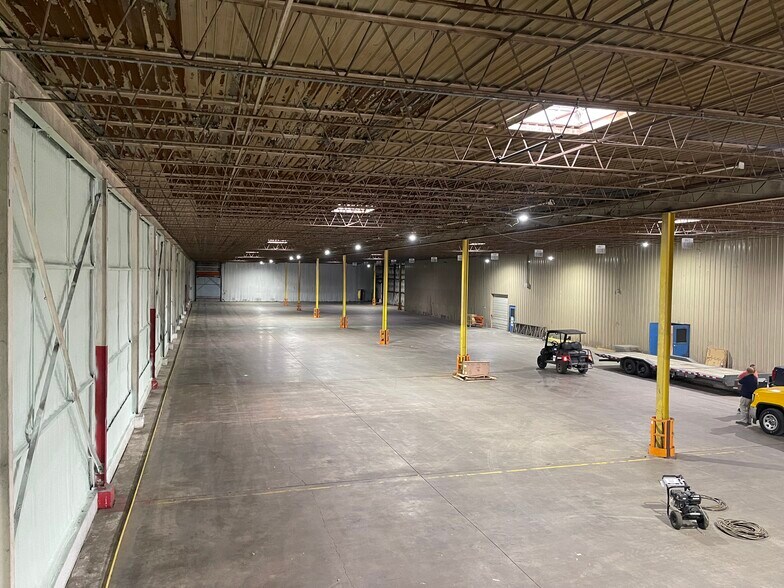 More Photos Of , Lincoln Industrial For Sale