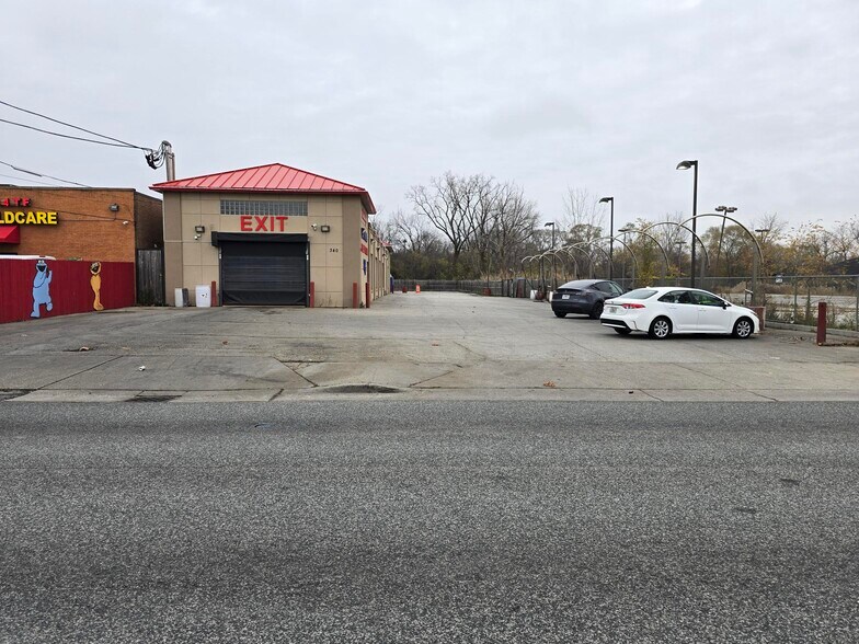 More Photos Of 340 W Sibley Blvd, Dolton Carwash For Sale
