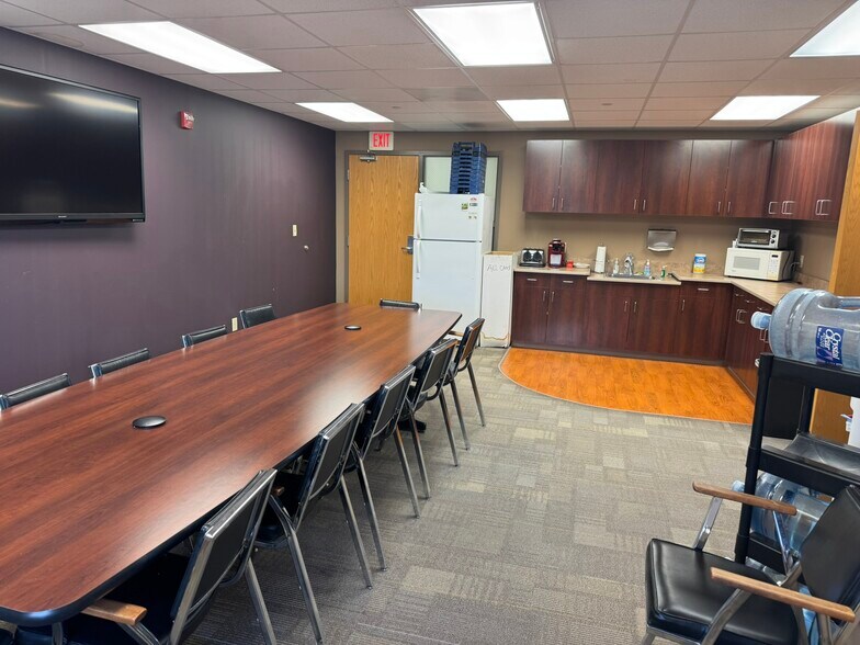 More Photos Of 411 Laurel St, Des Moines Medical For Lease