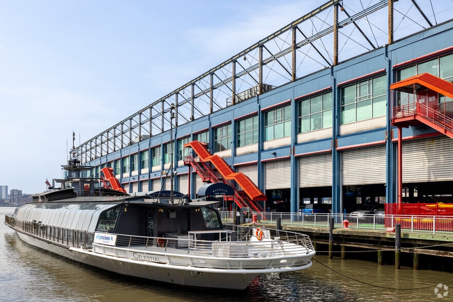 Primary Photo Of Pier 61, New York Movie Radio TVStudio For Lease