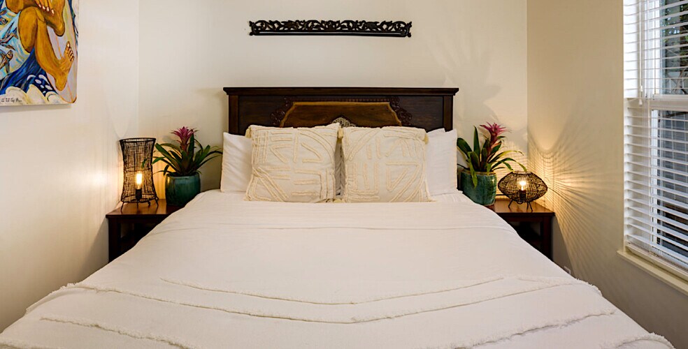 More Photos Of 93 Hana Hwy, Paia Hotel For Lease