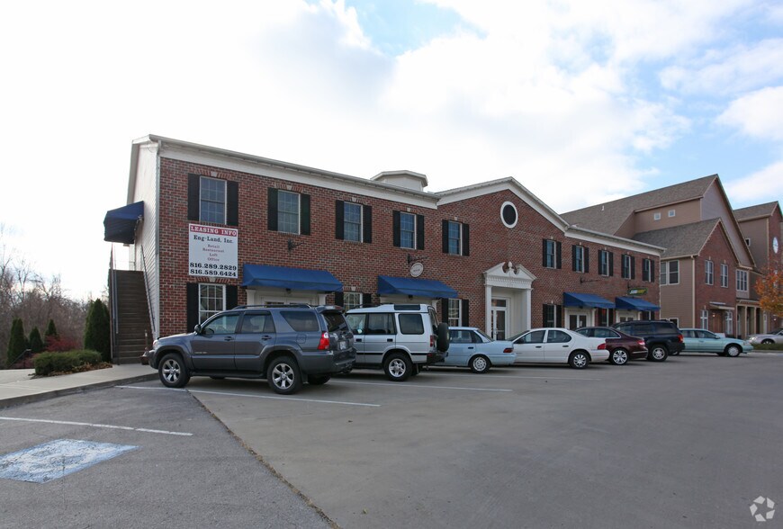 More Photos Of 170 English Landing Dr, Parkville Office For Lease