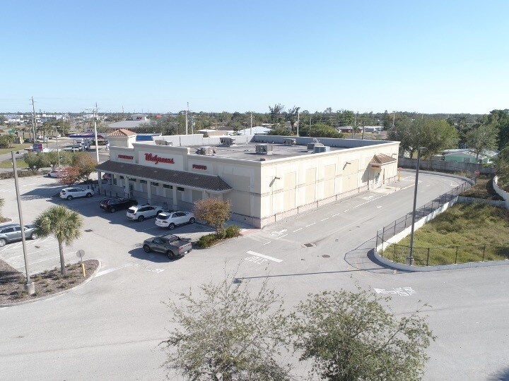 More Photos Of 3001 Tamiami Trl, Port Charlotte Drugstore For Sale