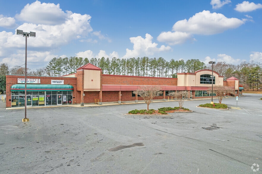 Primary Photo Of 1925-1955 Davis Park Rd, Gastonia General Retail For Sale