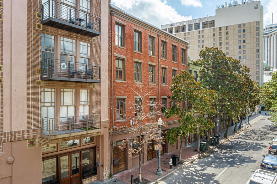 More Photos Of 431-433 Gravier St, New Orleans Apartments For Sale
