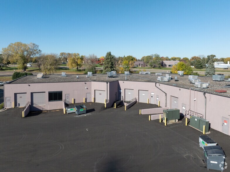 More Photos Of 550-600 County Road D W, New Brighton Light Distribution For Lease