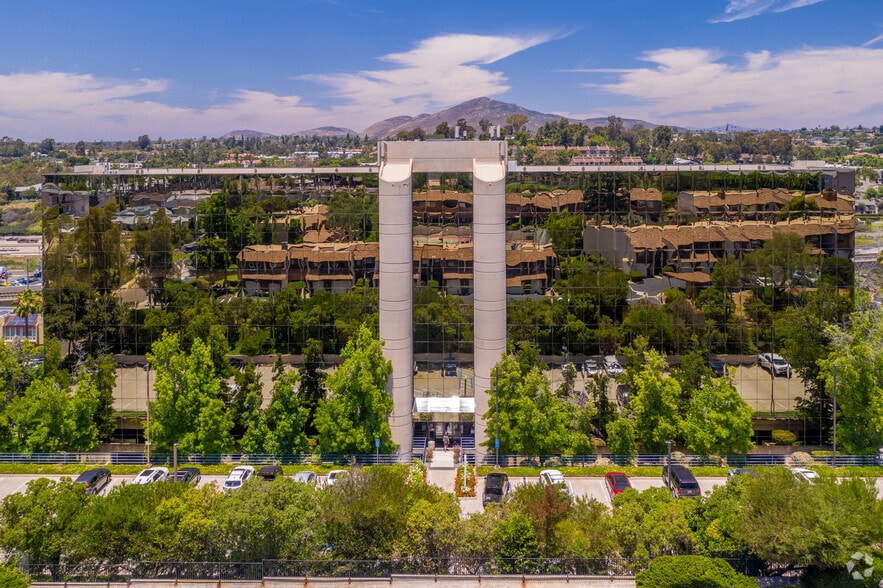 More Photos Of 7777 Alvarado Rd, La Mesa Office For Lease