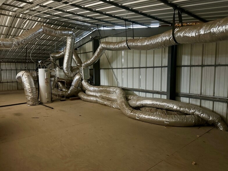 More Photos Of 3015 Burleson Blvd, Burleson Warehouse For Sale