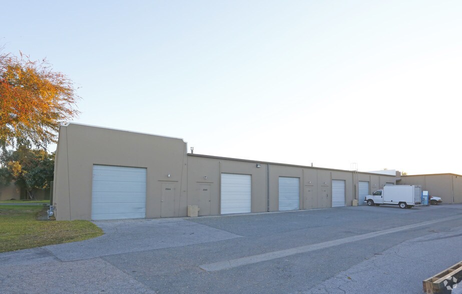 More Photos Of 2534-2544 Seaboard Ave, San Jose Manufacturing For Lease