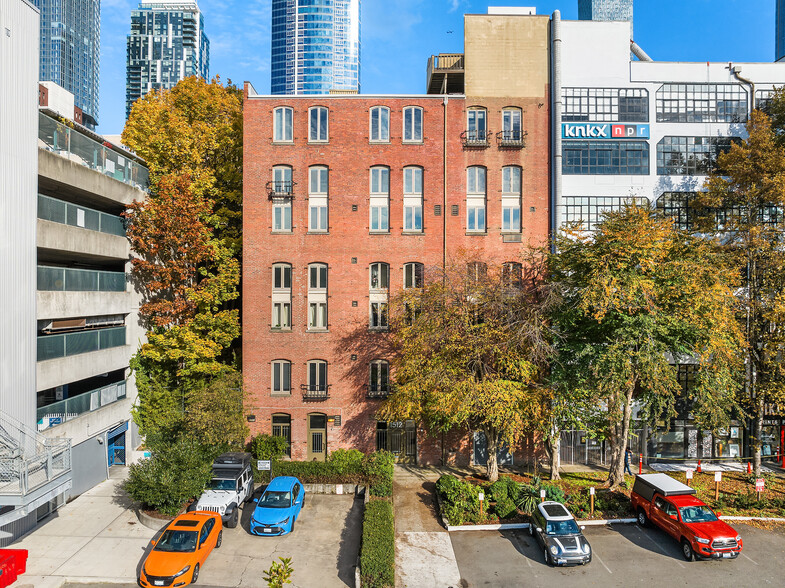 Primary Photo Of 1512 Alaskan Way, Seattle Office For Sale