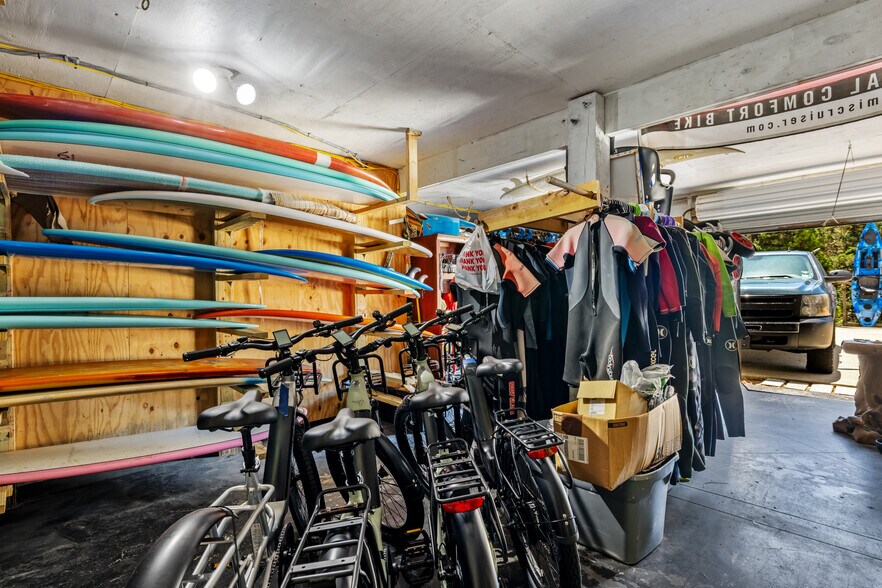 More Photos Of 26689 NC Hwy 12, Waves General Retail For Sale