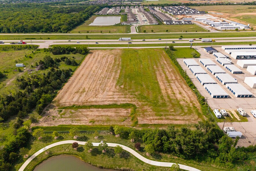 More Photos Of 12998 Kellogg St, Wichita Land For Sale
