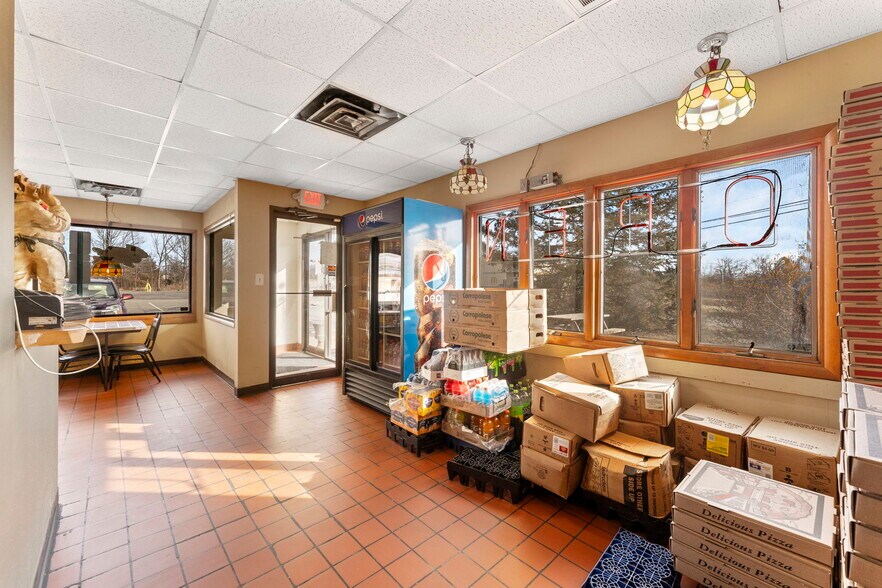 More Photos Of 1850 John Fries Hwy, Quakertown Restaurant For Sale