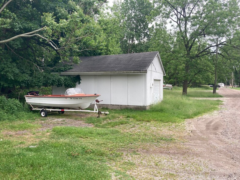 More Photos Of 35783 Lake Shore Blvd, Eastlake Land For Sale