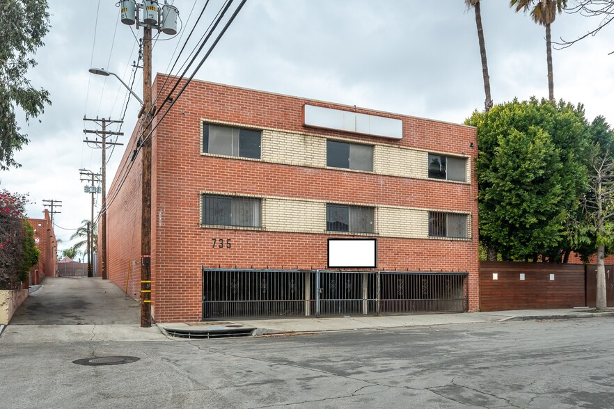 Primary Photo Of 725 S Glenwood Pl, Burbank Warehouse For Lease