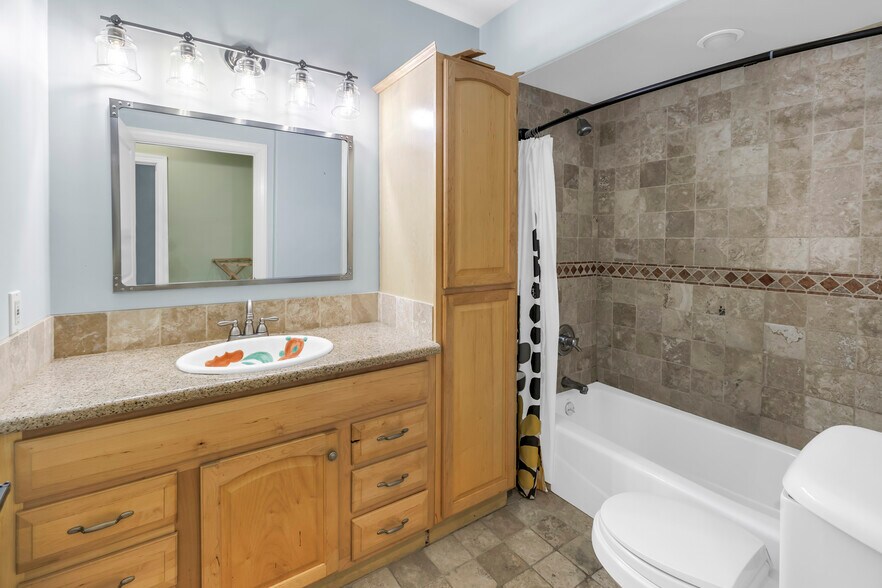 More Photos Of , Tampa Multifamily For Sale