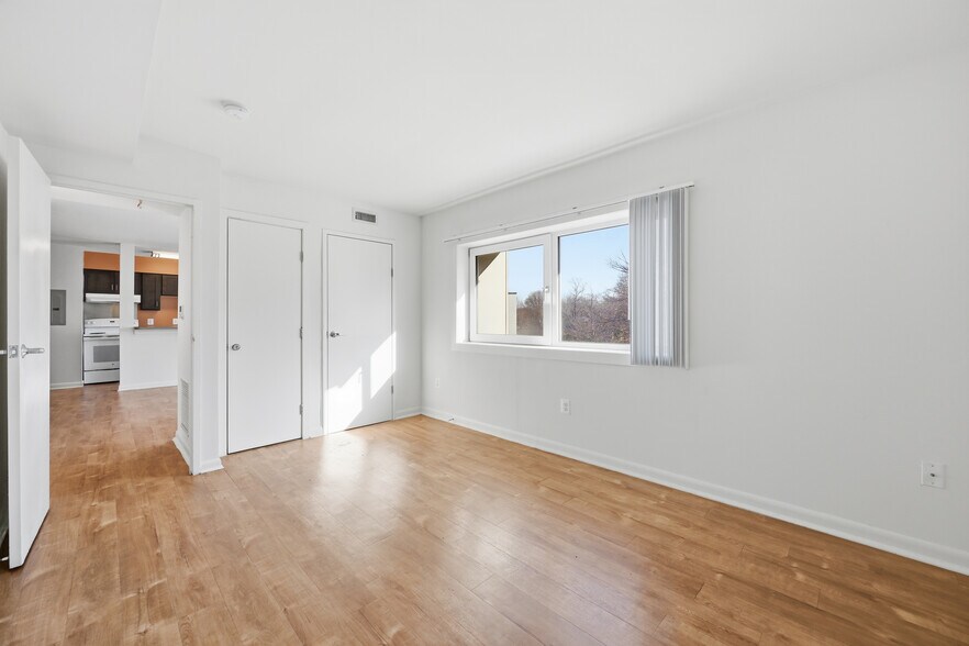 More Photos Of 5010 Southern Ave SE, Washington Apartments For Sale