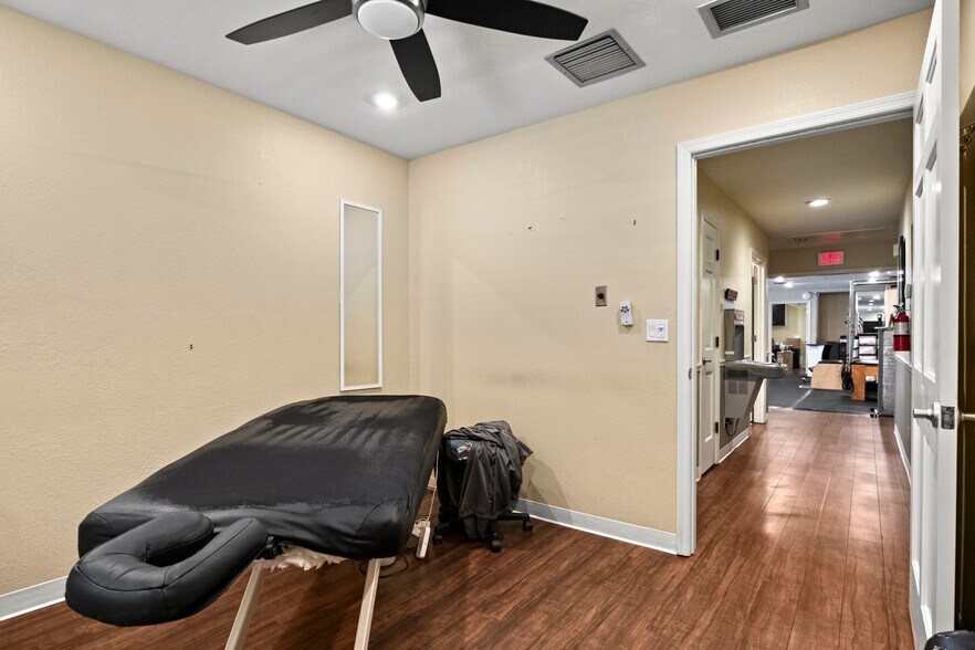 More Photos Of 1700 Dr. Martin Luther King, Jr. St N, Saint Petersburg Medical For Sale