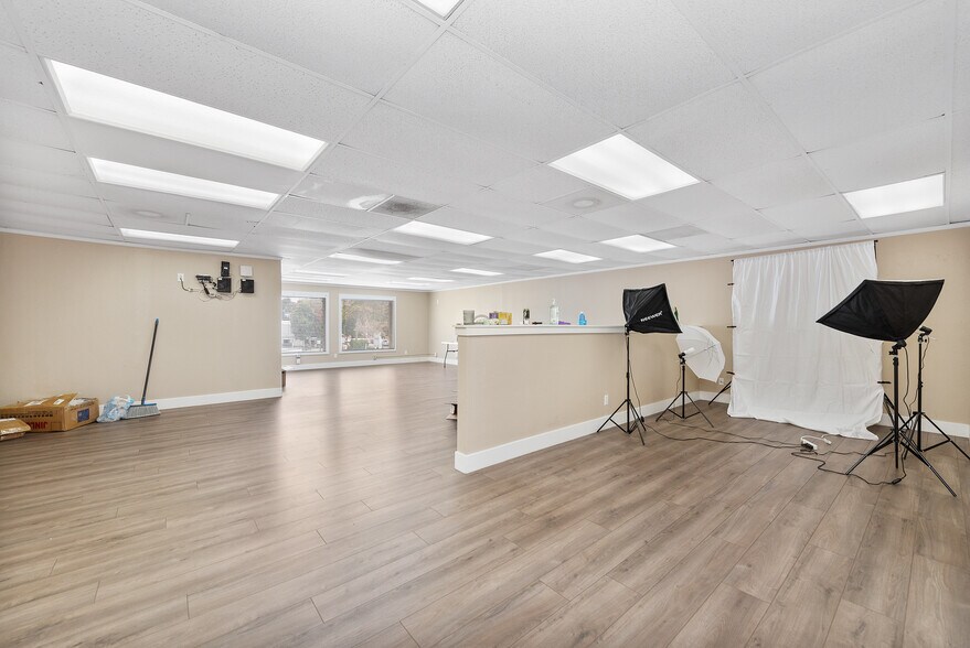 More Photos Of 720 N Ventura Rd, Port Hueneme Office Residential For Sale