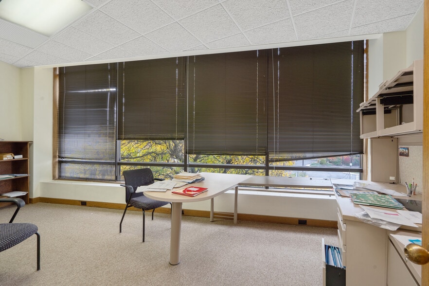 More Photos Of 344 W Genesee St, Syracuse Loft Creative Space For Lease