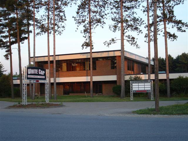 More Photos Of 426 Industrial Ave, Williston Office For Lease