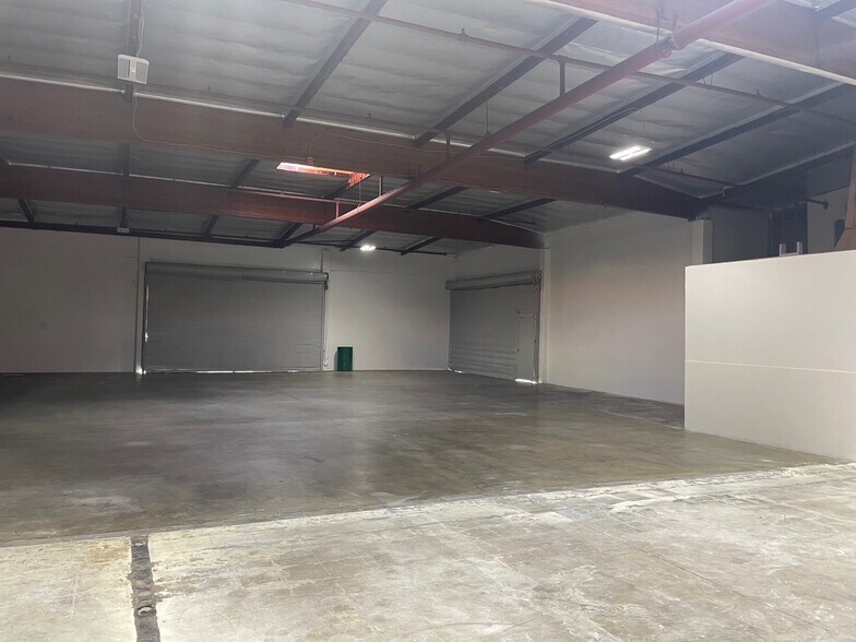 More Photos Of 2945 Columbia St, Torrance Industrial For Sale