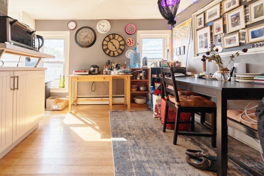 More Photos Of 19 N Front St, New Paltz Freestanding For Sale