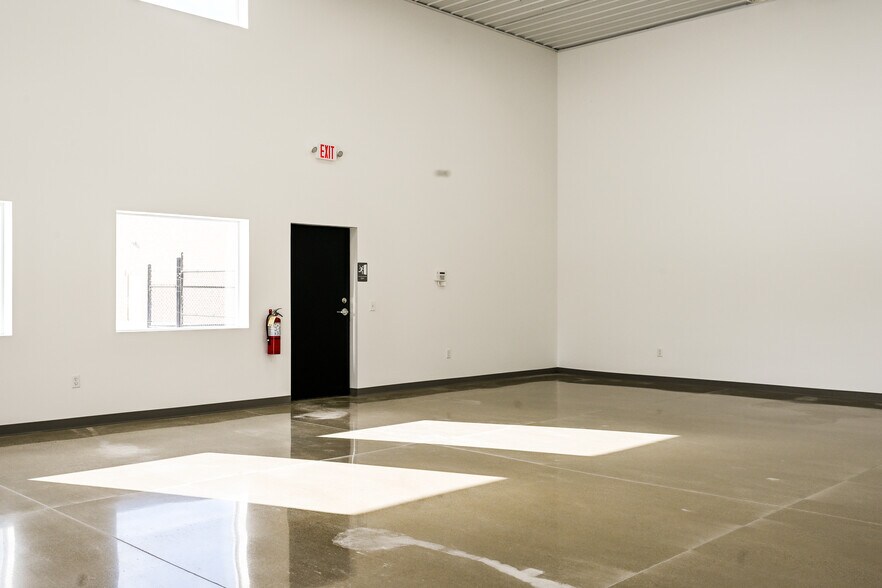 More Photos Of 23367 US 23, Circleville Industrial For Lease