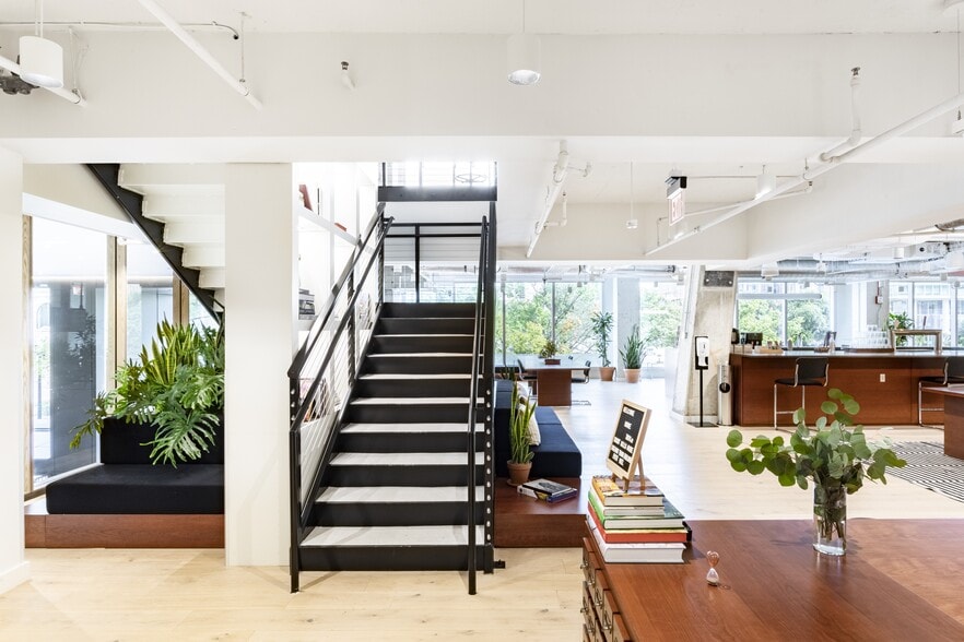 More Photos Of 700 K St NW, Washington Office For Lease