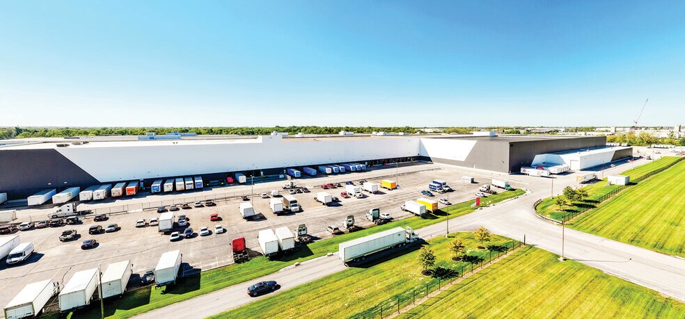 More Photos Of 4545 Fisher Rd, Columbus Distribution For Lease