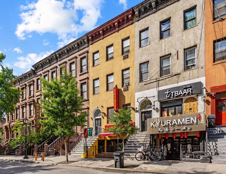 More Photos Of 317 W 46th St, New York Apartments For Sale