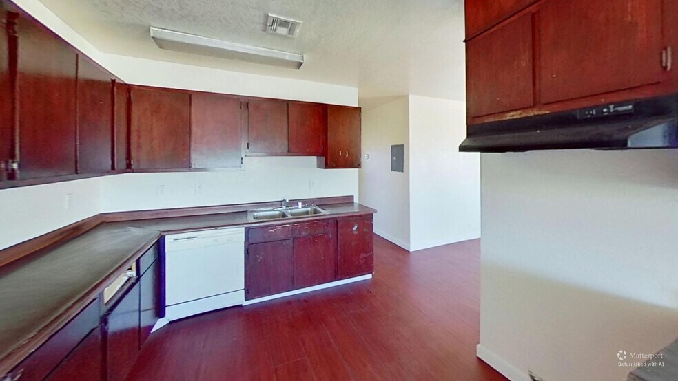 More Photos Of 1932 Lirio Way, Las Vegas Apartments For Sale