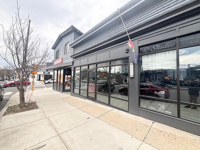 Primary Photo Of 98-102 Main St, Malden General Retail For Lease