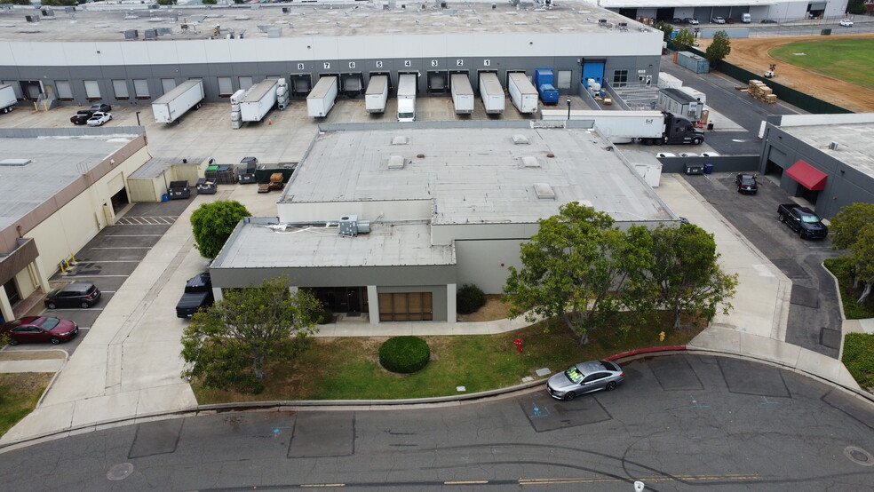 Primary Photo Of 10814 Los Vaqueros Cir, Los Alamitos Warehouse For Lease