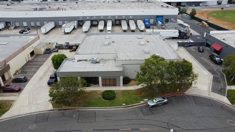 More Photos Of 10814 Los Vaqueros Cir, Los Alamitos Warehouse For Lease