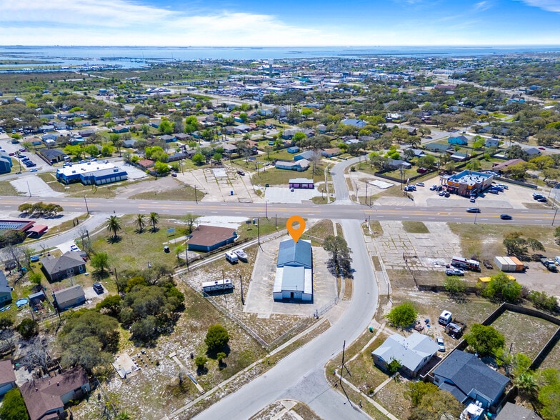 More Photos Of 530 W Cleveland Blvd, Aransas Pass Self Storage For Sale
