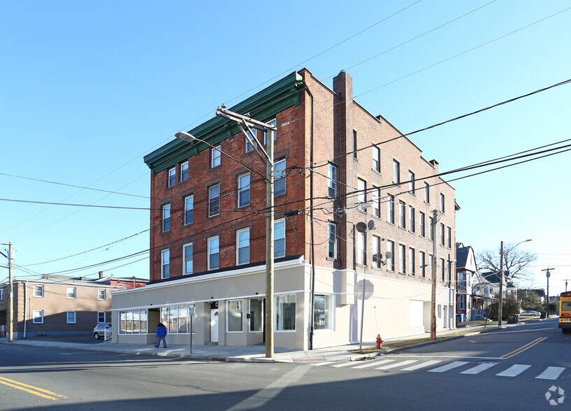 Primary Photo Of 246 W Main St, Meriden Apartments For Sale