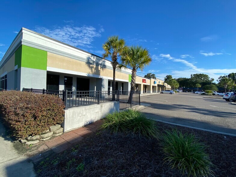 More Photos Of 1662 Savannah Hwy, Charleston Freestanding For Lease