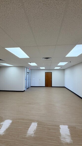 More Photos Of 3231-3233 Irving Blvd. & 5015 Sharp St, Dallas Warehouse For Sale