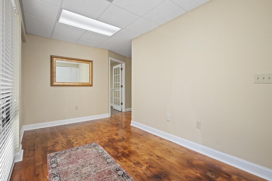 More Photos Of 701 Enterprise Rd E, Safety Harbor Office For Sale